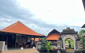 Pande Permai Bungalows